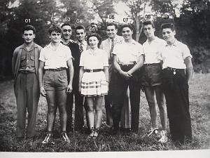 COLO LA PEYROUSE 195X 031 MARMITONS ET MISST 1953
